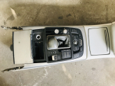 Oto Çıkma Parça / Audi / A6 / Vites / Vites Konsolu / Çıkma Parça 