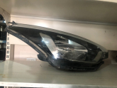 Oto Çıkma Parça / Hyundai / i20 / Far & Stop / Sağ Ön Far / Çıkma Parça 