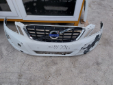 Oto Çıkma Parça / Volvo / XC60 / Tampon / Ön Tampon / Çıkma Parça 