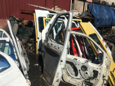 Oto Çıkma Parça / Mercedes / Sprinter / Kaporta & Karoser / Sağ Sürgülü Kapı / Çıkma Parça 