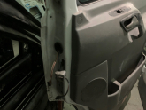 Oto Çıkma Parça / Mercedes / Sprinter / Kaporta & Karoser / Sağ Ön Kapı / Çıkma Parça 