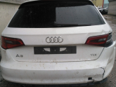 Audi a 3 ARKA çamurluk