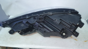 Oto Çıkma Parça / Audi / A4 / Far & Stop / Sağ Ön Far / Çıkma Parça 