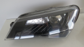 Oto Çıkma Parça / Skoda / Superb / Far & Stop / Sol Ön Far / Çıkma Parça 