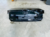 Audi a4 arka bagaj kapagı az hasarlı