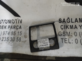 OEM;2K0858061A VW CADDY 04-11 RADYO ÇERÇEVESİ