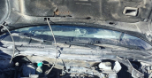2005 VOLVO V50 ORİJİNAL ÖN CAM IZGARASI.