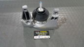 Oto Çıkma Parça / Audi / 100 Serisi / Motor / Takozu & Kulağı / Sıfır Parça 