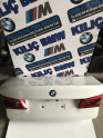 BMW G30 520 530 2017-19 ÇIKMA ORJİNAL BAGAJ KAPAĞI BEYAZ