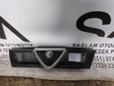 Oto Çıkma Parça / Alfa Romeo / 164 / Tampon / Ön Panjur Çıtası / Çıkma Parça 