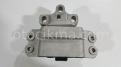Oto Çıkma Parça / Volkswagen / Passat / Motor / Takozu & Kulağı / Sıfır Parça 