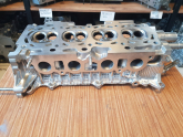 Oto Çıkma Parça / Toyota / Corolla / Motor / Silindir Kapağı / Çıkma Parça 