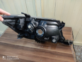 Oto Çıkma Parça / Toyota / Hilux / Far & Stop / Sol Ön Far / Çıkma Parça 
