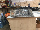 Audi A8 ön sağ far
