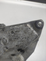Oto Çıkma Parça / Volkswagen / Golf / Motor / Takozu & Kulağı / Çıkma Parça 