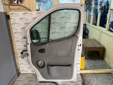 Oto Çıkma Parça / Renault / Trafic / Kaporta & Karoser / Sağ Ön Kapı / Çıkma Parça 