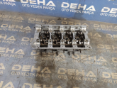 Oto Çıkma Parça / Volkswagen / Passat / Motor / Silindir Kapağı / Çıkma Parça 
