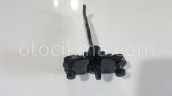 SEAT IBIZA 1.5GLX  ARKA KAPI GERGİSİ ORJİNAL SIFIR