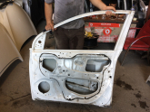 Oto Çıkma Parça / Hyundai / i10 / Kaporta & Karoser / Sağ Ön Kapı / Çıkma Parça 