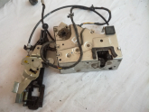 Oto Çıkma Parça / Ford / Tourneo Connect / Kaporta & Karoser / Kapı Kilidi / Çıkma Parça 