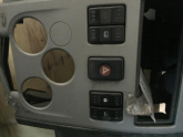 Dacia Logan 4'lü Düğmesi hatasız orjinal çıkma