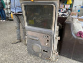 Oto Çıkma Parça / Nissan / Pick-up / Kaporta & Karoser / Kapı Menteşesi / Çıkma Parça 