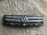 Oto Çıkma Parça / Volkswagen / Tiguan / Tampon / Ön Panjur / Çıkma Parça 