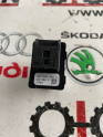 Oto Çıkma Parça / Audi / A3 / Oto Cam / Cam Düğmesi / Çıkma Parça 