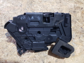 Oto Çıkma Parça / Volkswagen / Polo / Kaporta & Karoser / Kapı Kilidi / Çıkma Parça 