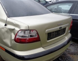 2001 model volvo s40 çıkma bagaj kapağı.