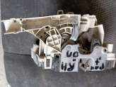 Oto Çıkma Parça / Volkswagen / Passat / Kaporta & Karoser / Kapı Kilidi / Çıkma Parça 