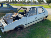 Oto Çıkma Parça / Skoda / Favorit / Oto Cam / Kapı Camları / Çıkma Parça 