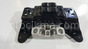 Oto Çıkma Parça / Audi / TT / Motor / Takozu & Kulağı / Sıfır Parça 