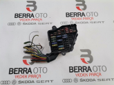 Oto Çıkma Parça / Volkswagen / Passat / Elektrik / Sigorta Kutusu / Çıkma Parça 