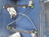 Oto Çıkma Parça / Ford / Focus / Oto Cam / Cam Motoru / Çıkma Parça 