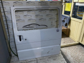 Oto Çıkma Parça / Mazda / E-2200 / Kaporta & Karoser / Sol Sürgülü Kapı / Çıkma Parça 