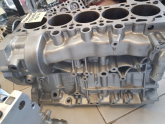Oto Çıkma Parça / Volkswagen / Touareg / Motor / Blok / Çıkma Parça 