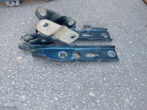 Oto Çıkma Parça / Audi / Q3 / Kaporta & Karoser / Kapı Menteşesi / Çıkma Parça 