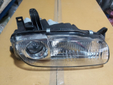 Oto Çıkma Parça / Mazda / 323 / Far & Stop / Sağ Ön Far / Yan Sanayi 