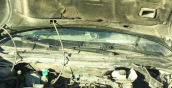 ÇIKMA 2006 VOLVO V50 ÖN CAM IZGARASI.
