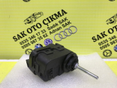 Oto Çıkma Parça / Hyundai / i20 / Far & Stop / Far Motoru / Çıkma Parça 