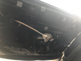 Audi Q7 Sol Ön Kapı Cam Krikosu hatasız orjinal çıkma