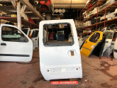Oto Çıkma Parça / Renault / Kangoo / Kaporta & Karoser / Sağ Sürgülü Kapı / Çıkma Parça 