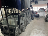 Oto Çıkma Parça / Opel / Vectra / Kaporta & Karoser / Sağ Arka Kapı / Çıkma Parça 