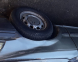 1992 TOYOTA COROLLA HATASIZ SAĞ ÖN JANT LASTİK.