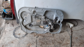 Oto Çıkma Parça / Ford / Focus / Oto Cam / Cam Krikosu / Çıkma Parça 