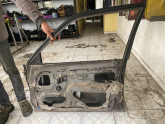 Oto Çıkma Parça / Mazda / 323 / Kaporta & Karoser / Sağ Ön Kapı / Çıkma Parça 