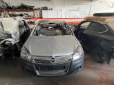 Oto Çıkma Parça / Opel / Astra / Kaporta & Karoser / Komple Ön / Çıkma Parça 