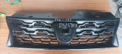 Dacia  Duster ön panjur orijinal çıkma
