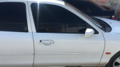 Ford mondeo arabadan sökme beyaz sol ön kapı